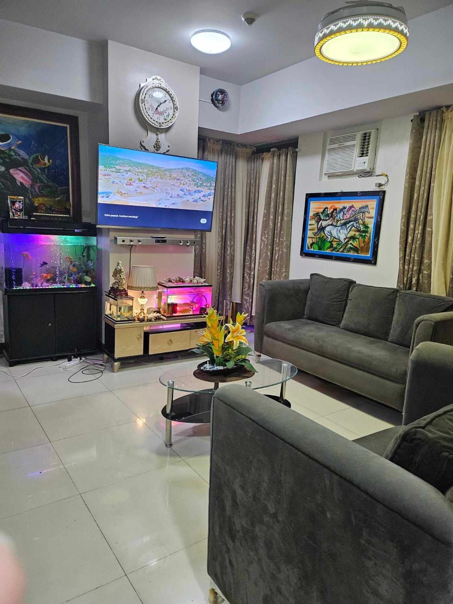 Cubao Manhattan Heights Unit 5A Tower C Кесон-Сити Экстерьер фото