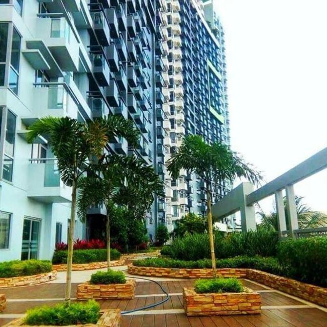 Cubao Manhattan Heights Unit 5A Tower C Кесон-Сити Экстерьер фото